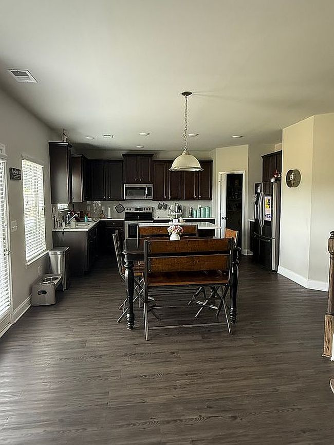 Preview of property located at 64 N Village Cir