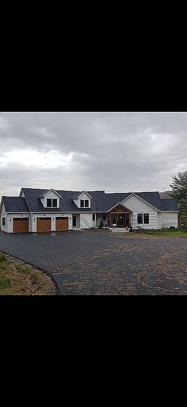 Image of 111 Lakeside Ave