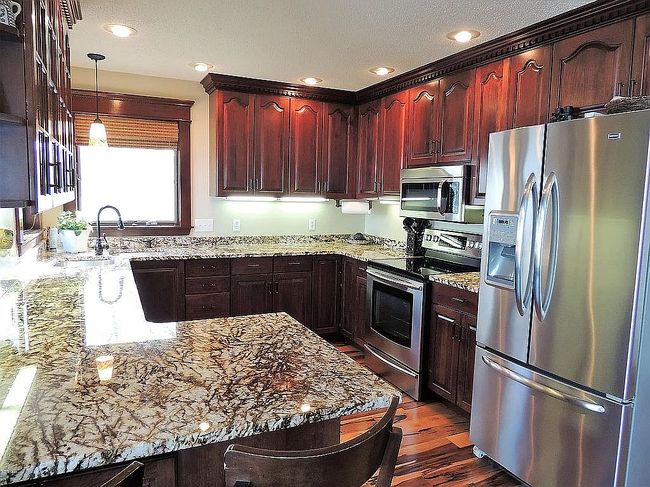 Image of 1306 S Lake Dr