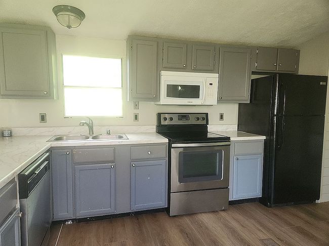Image of 19 Andieange Cir #7