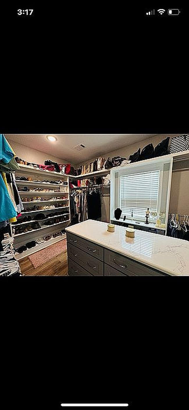 Image of 6047 N Central Ave