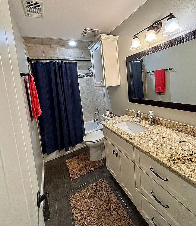 Image of 1255 Post Oak Rd
