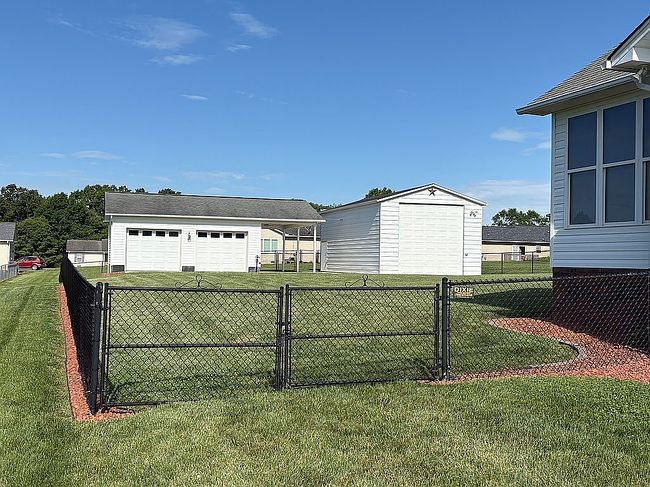 Photo of 72 Lynnbrook Ln, Taylorsville, NC