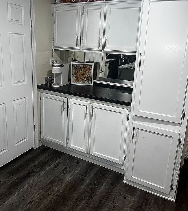 Image of 4301 Lasalle Ln