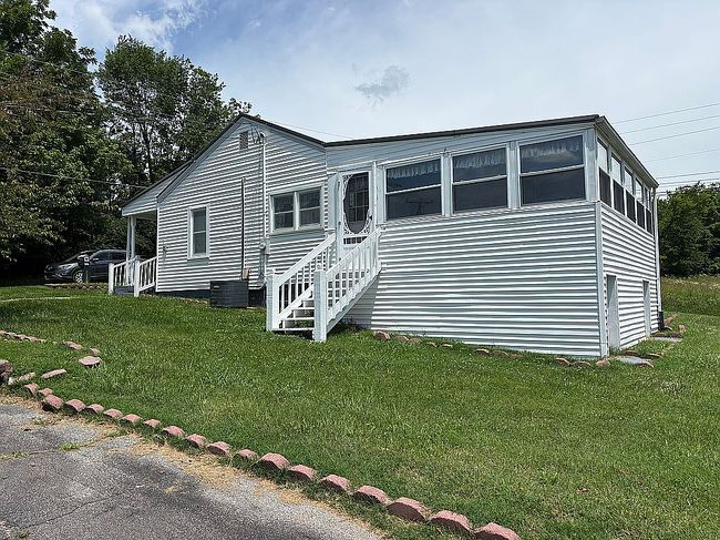 Image of 201 Seaton Ave