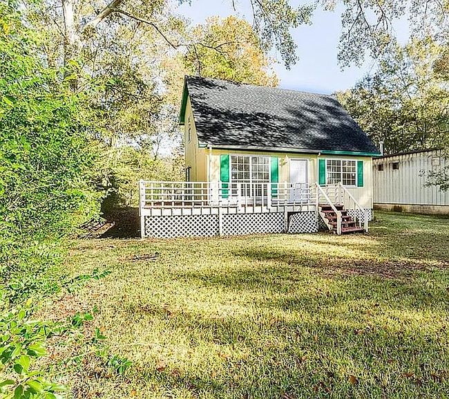 Additional photo 3 of property located at 7880 Sharon Dr