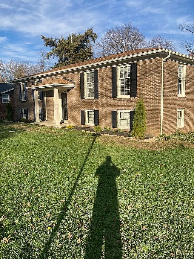 Image of 909 Miller Ave