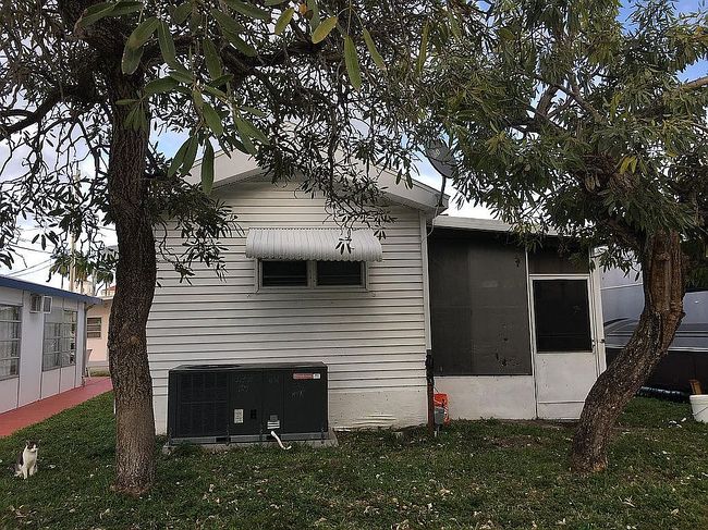 Image of 418 Se 8th St Lot 25