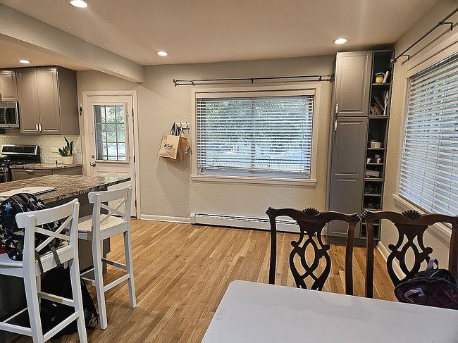 Photo of 290 N Oneida Ct, Denver, CO