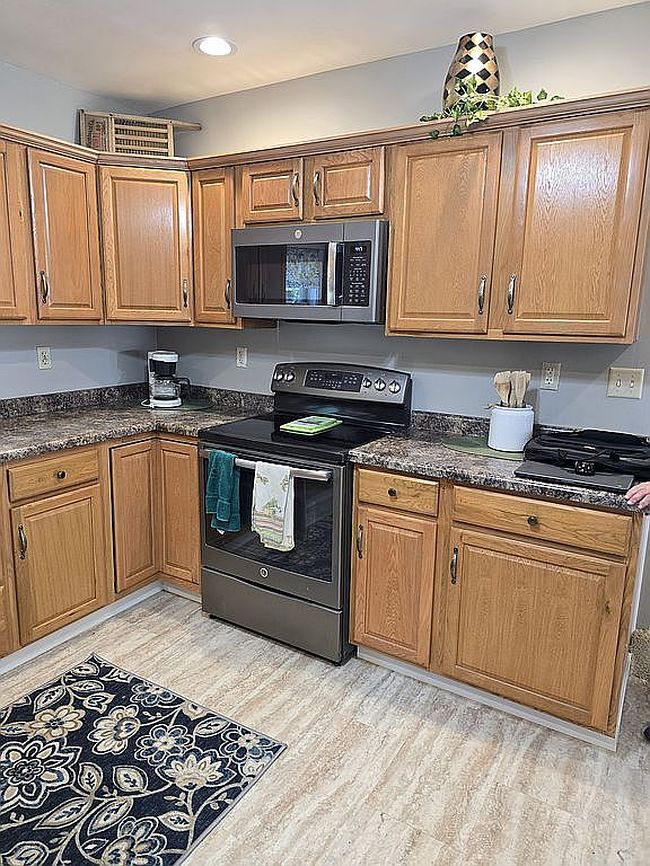 Image of 1525 284th St