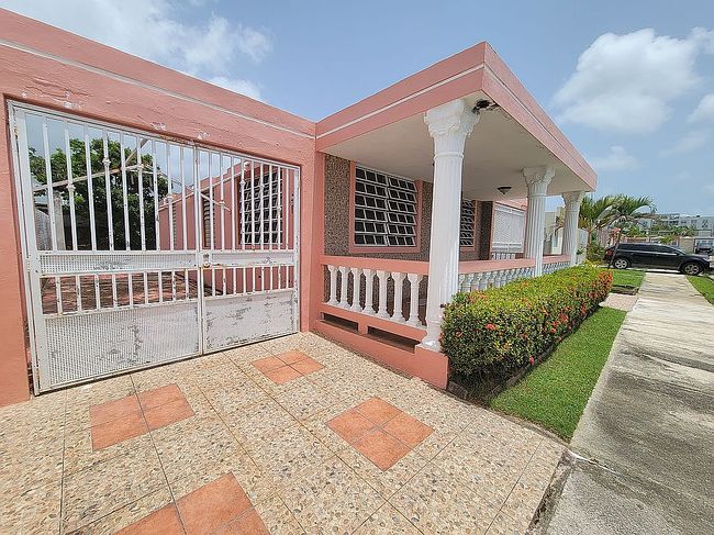Photo of Calle San Miguel #Q49, Fajardo, PR