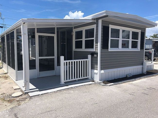 Photo of 2601 Gulf Dr N Lot 106, Bradenton Beach, FL