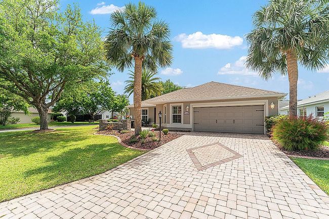 Photo of 1940 Lancaster Ln, The Villages, FL