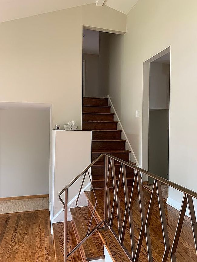 Photo of 1324 S Main St, Lombard, IL
