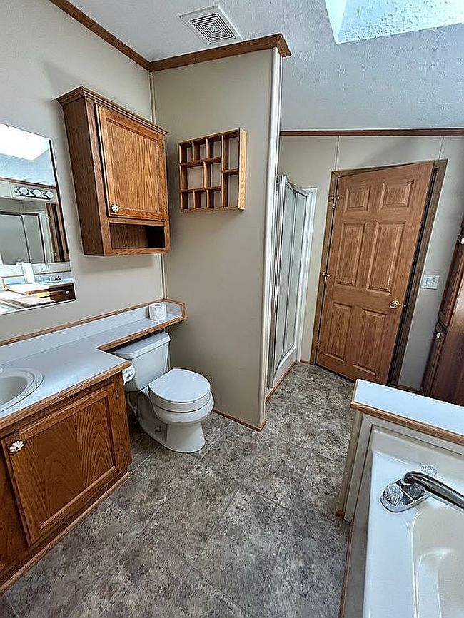 Photo of 1662 Goldenrod, Saginaw, MI