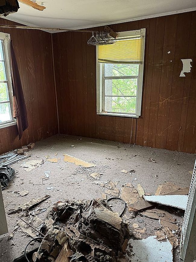 Image of 3321 Milton St