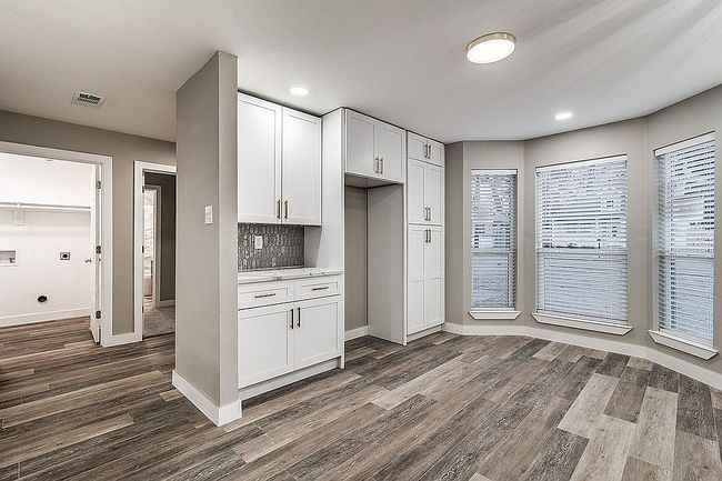 Additional photo 2 of property located at 3500 Roberts Ave