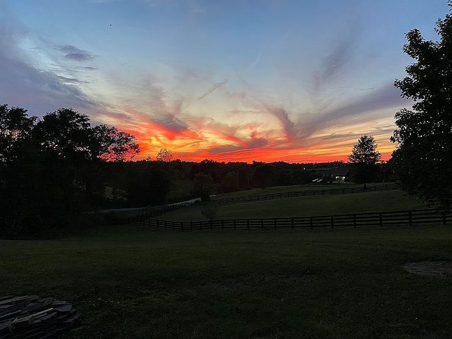 Additional photo 1 of property located at 4007 Port Royal Dr