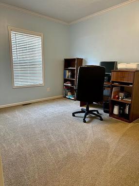 Image of 203 Poplar Dr