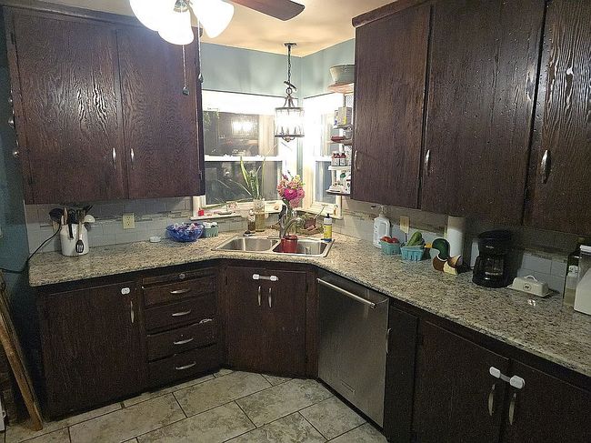 Additional photo 2 of property located at 2500 Elmira St