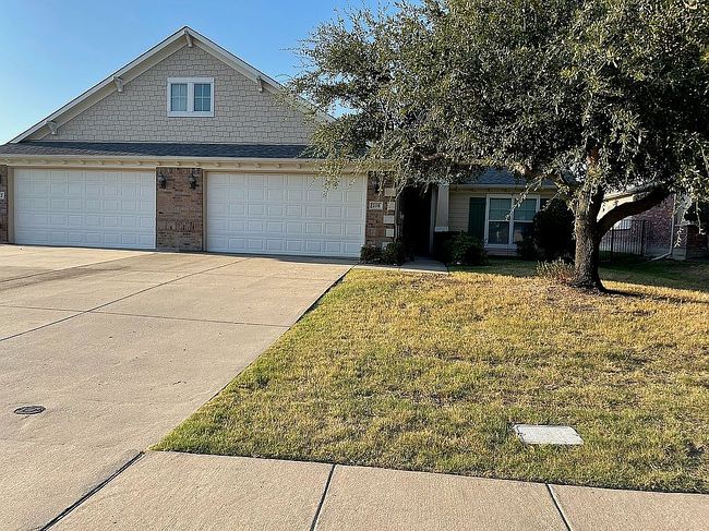 Preview of property located at 208 River Hills Ct