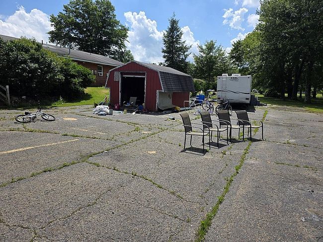 Photo of 1009 Mercer Rd, Franklin, PA