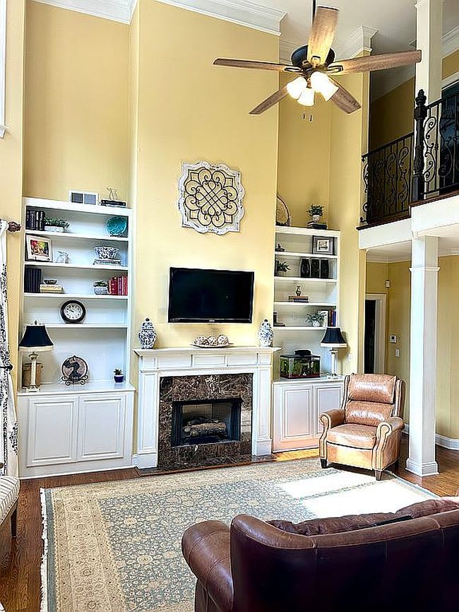 Photo of 1090 Lake View Dr, Hernando, MS