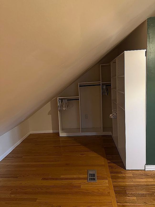 Photo of 29 Oval Rd, Quincy, MA