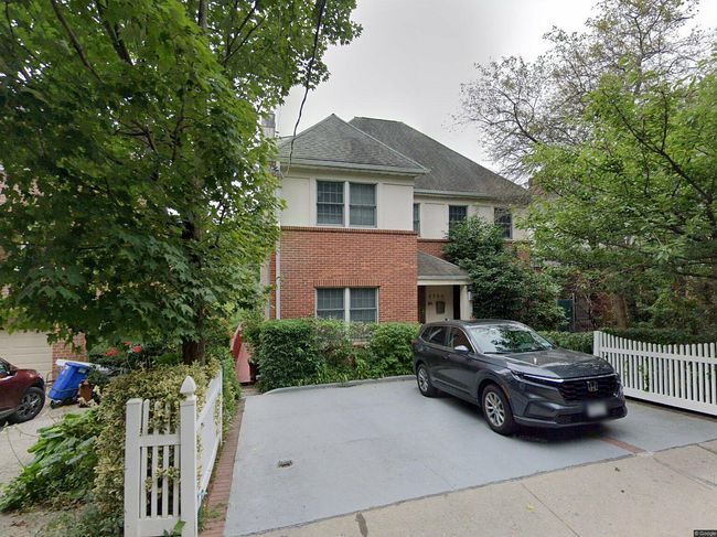 Photo of 2750 Netherland Ave, Bronx, NY