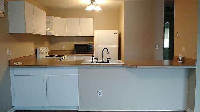 Photo of 5361 Gray Rd Apt 19, Traverse City, MI