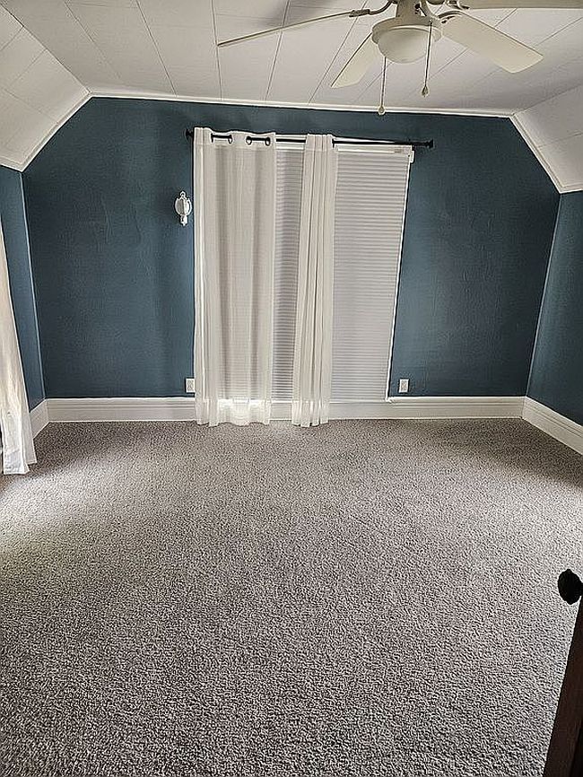 Image of 388 Circular St