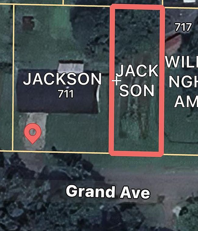 Additional photo of property located at 711 Grand Ave