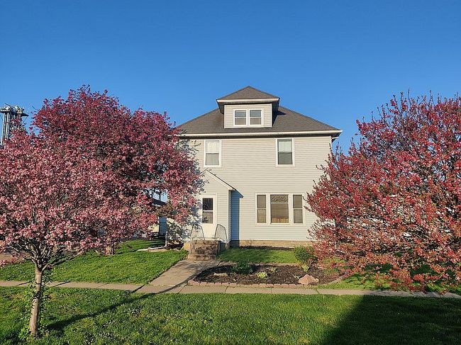 Photo of 30 1st Ave Sw, Elgin, MN