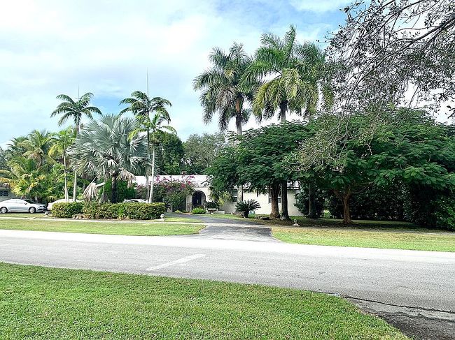 8545 Sw 120th St, Miami, FL
