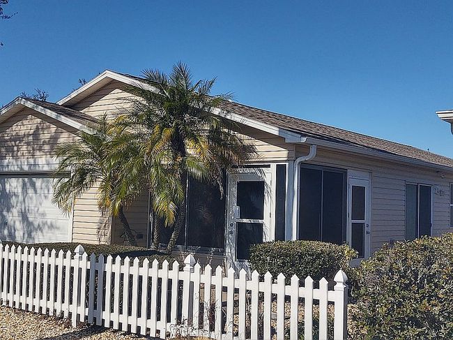 Image of 2067 Broyhill Ave