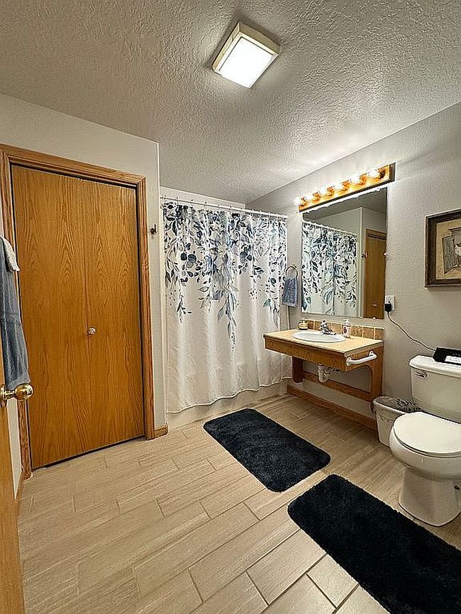 Photo of 950 W Cameron Ave Apt 103, Kellogg, ID