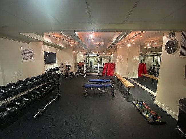 Additional photo 2 of property located at 1600 Arch St Apt 612