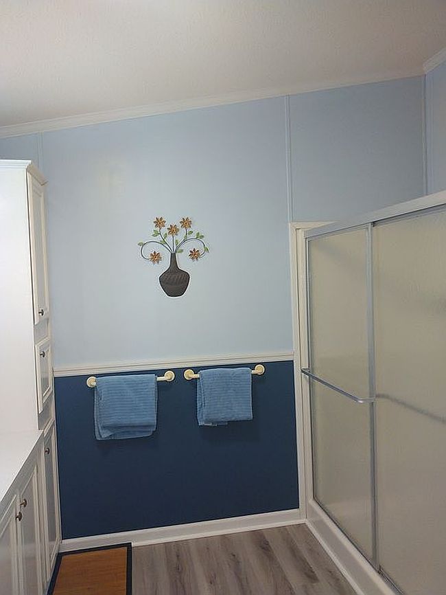 Photo of 551 Dove Trl, Hendersonville, NC