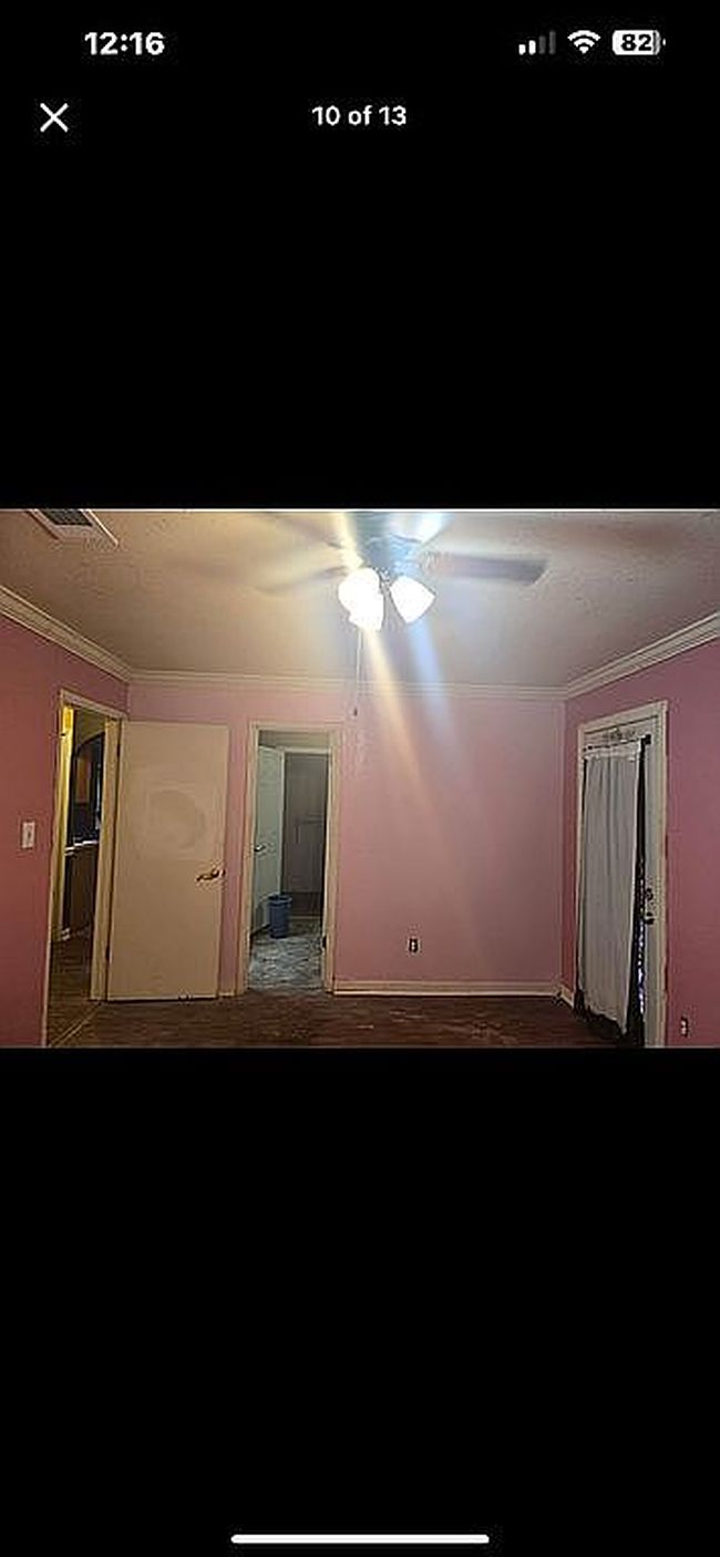 Image of 137 Elaine Dr