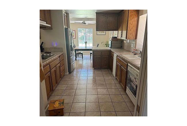 Image of 7105 Emerald St