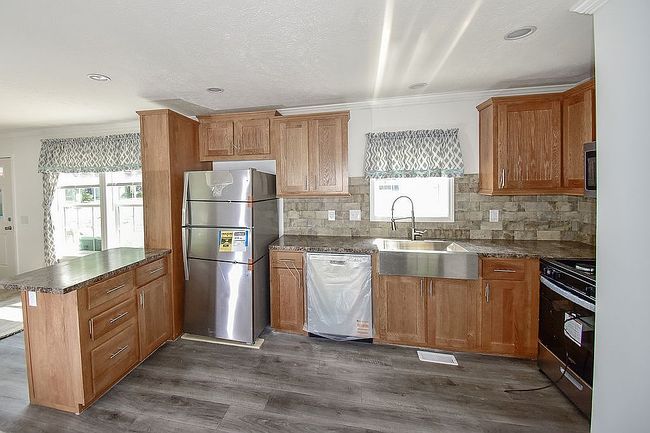 Photo of 126 Colonial Vlg, Somersworth, NH