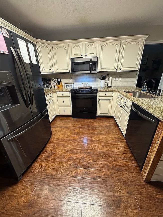 Image of 105 Spring Chase Cir