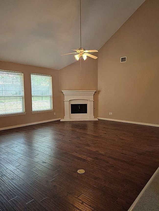 Photo of 12408 Shale Dr, Keller, TX