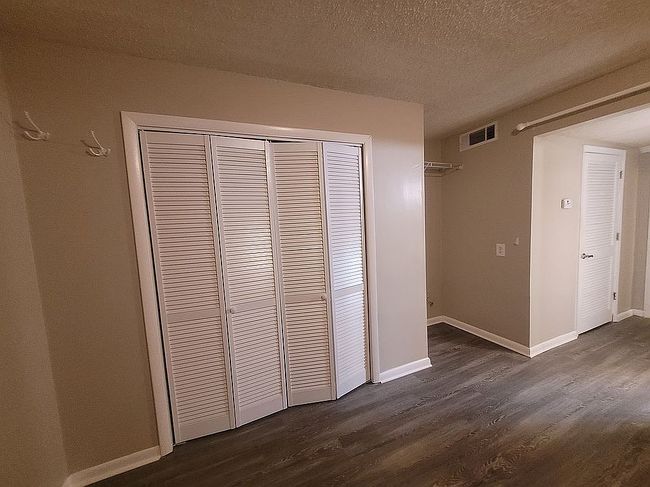 Image of 158 E University Dr Apt 104G