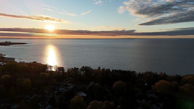 Photo of 510 W Hurlbut St, Charlevoix, MI