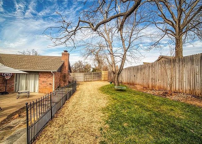 Image of 2020 Cedar Ridge Rd