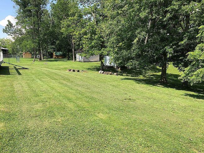 Image of 25 Douglas Ln
