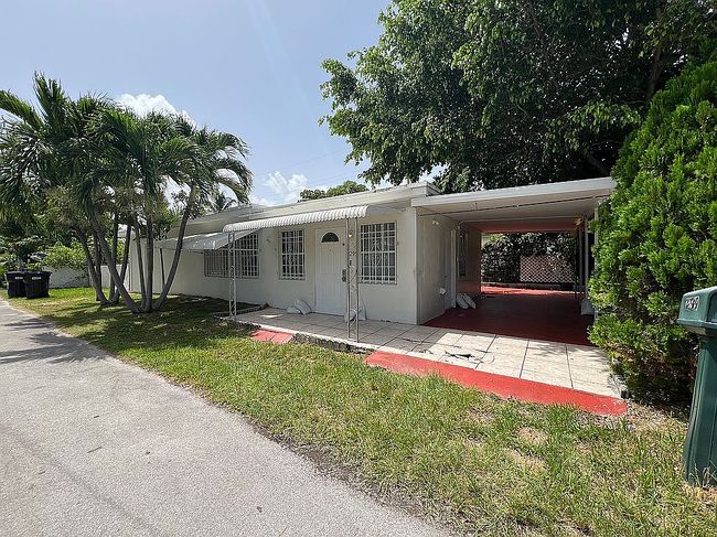 Image of 2299 Ne 136th Ter