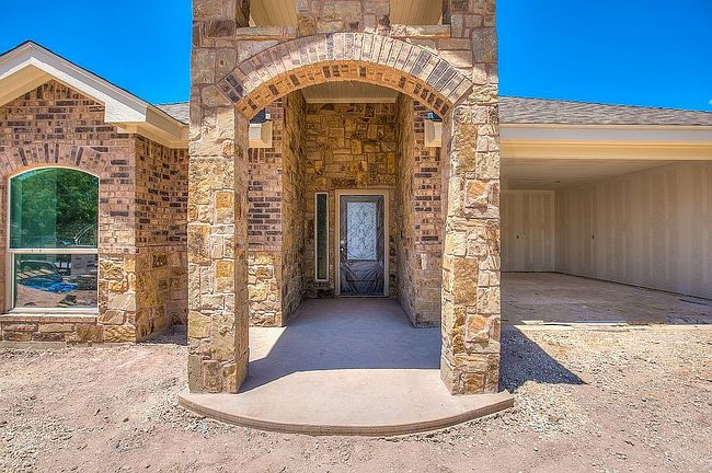 Photo of 814 E 40th St, San Angelo, TX