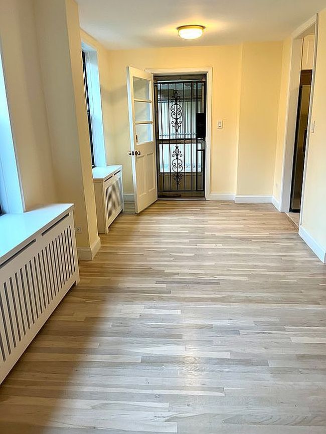 Photo of 3520 Leverich St Apt A403, Queens, NY